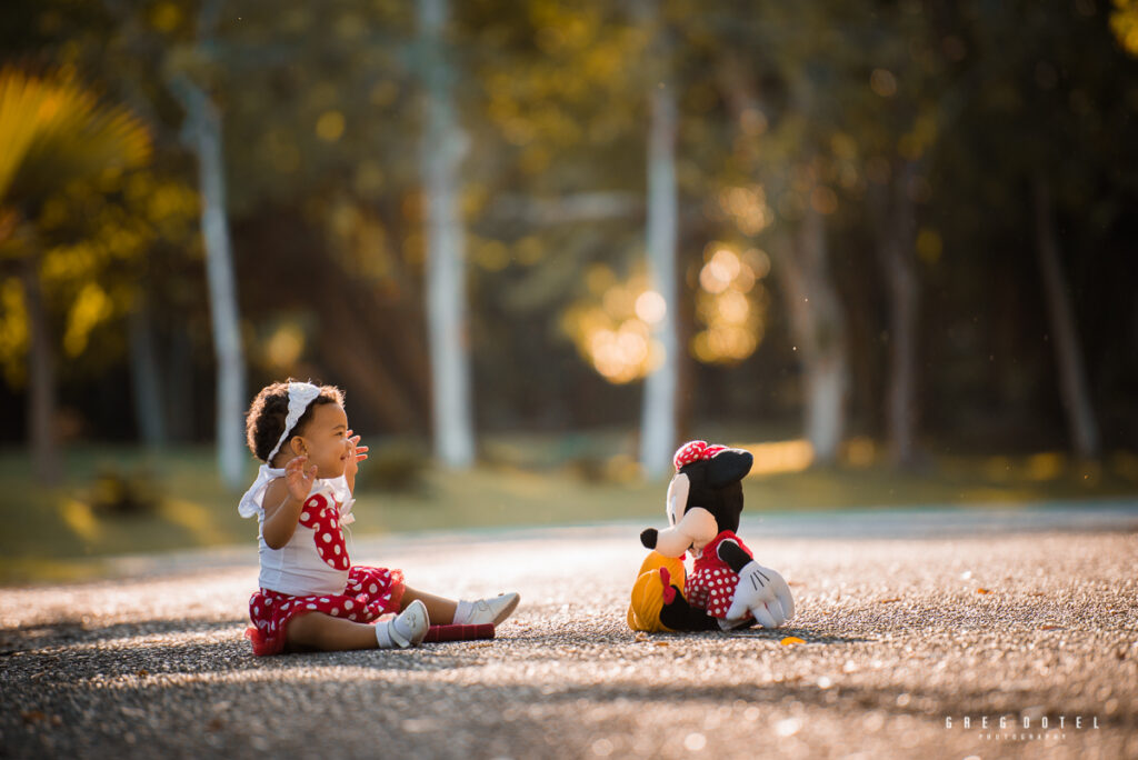 Sesión de fotos de niños por motivos de cumpleaños en el jardin botanico de Santo Domingo