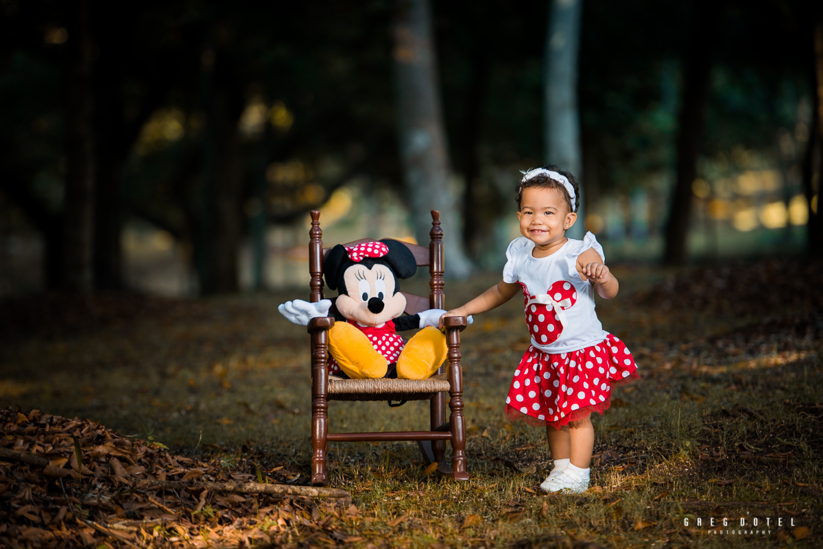 Sesión de fotos de niños por motivos de cumpleaños en el jardin botanico de Santo Domingo