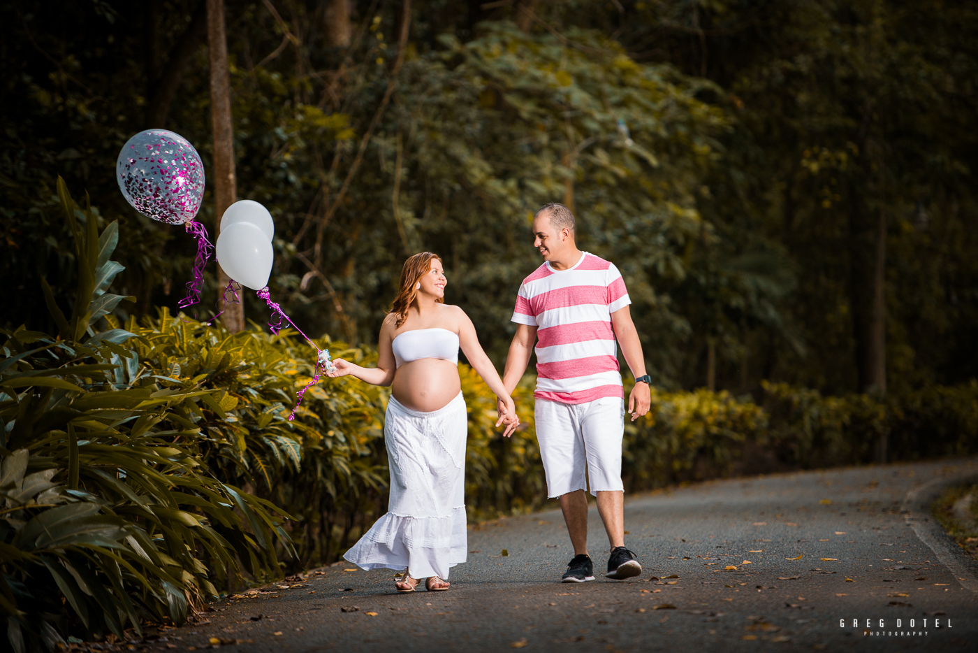 Sesion de fotos de embarazada en el parque mirador norte de Santo Domingo, Republica Dominicana