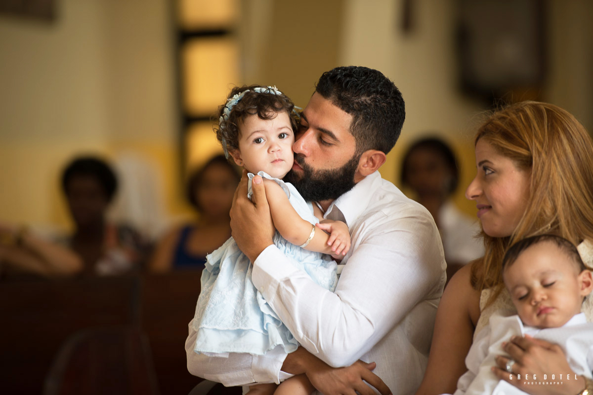 Fotografo de bautizo para niños en iglesias y parroquias en Santo Domingo República Dominicana