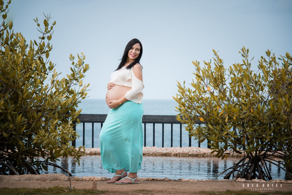 Sesion de fotos de embarazo de paola en el Acuario Nacional de Santo Domingo, República Dominicana