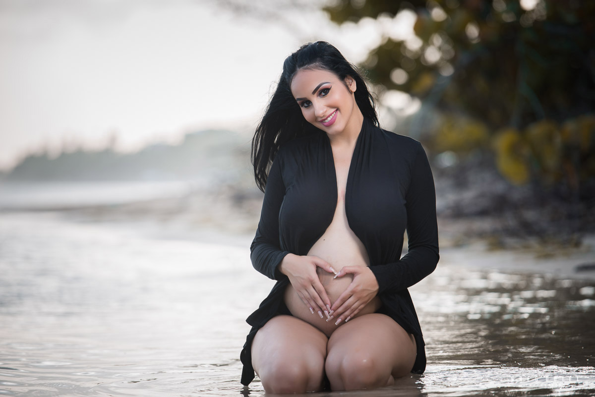 Fotos de la hermosa embarazada Arianna en las playas de Juan Dolio Republica Dominicana