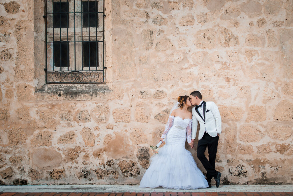 Sesion de novios o pre boda de Chari y Felix en la Zona Colonial de Santo Domingo Republica Dominicana