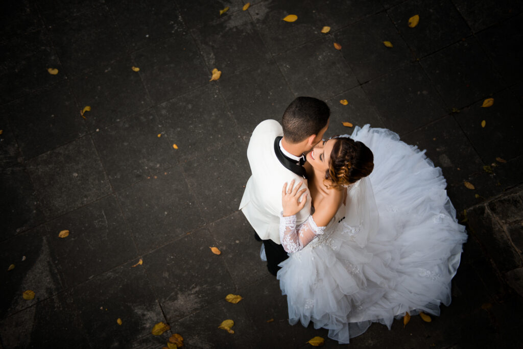 Sesion de novios o pre boda de Chari y Felix en la Zona Colonial de Santo Domingo Republica Dominicana