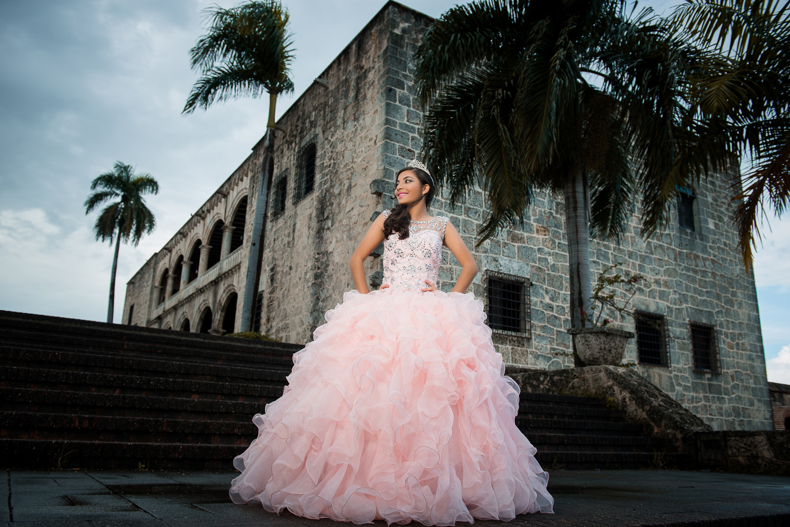 Sesión de fotos de Quinceañera en sus 15 años en el Jardín Botánico de Santo Domingo, República Dominicana