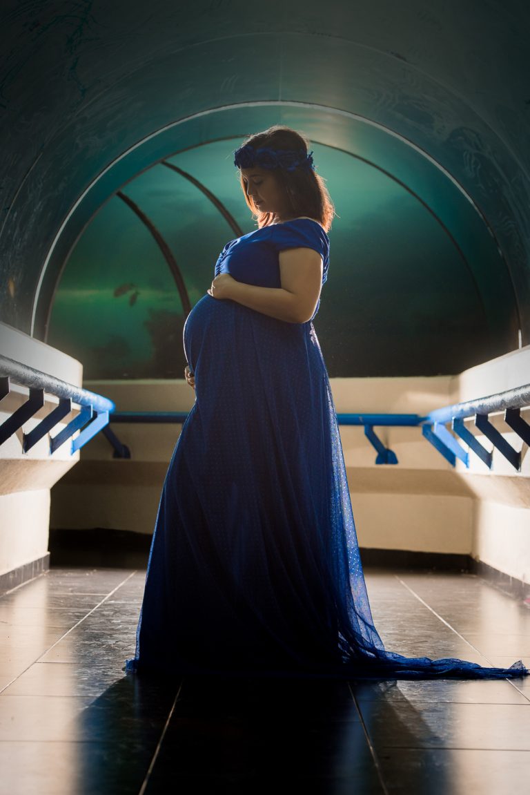 Sesion de fotos de embarazadas en Acuario Nacional en Santo Domingo, Republica Dominicana por el fotografo dominicano