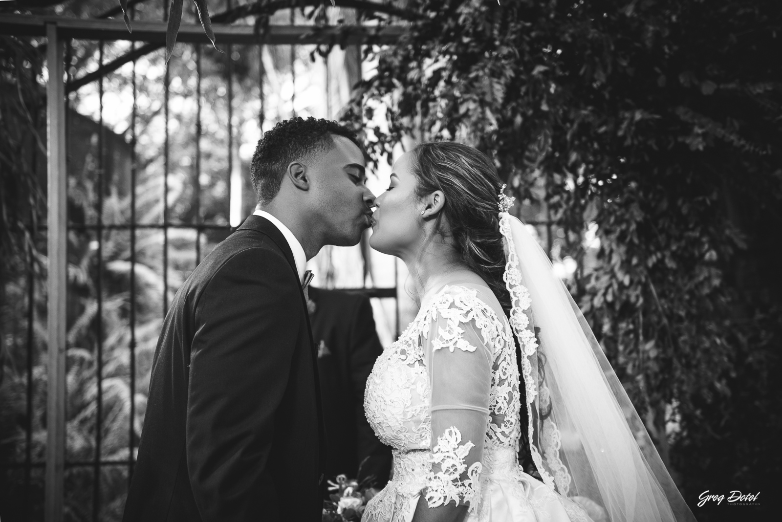Fotos de la ceremonia y recepcion de la boda en el Jardín Botánico Nacional de Santo Domingo, Republica Dominicana por el fotografo dominicano de bodas y pre bodas Greg Dotel Photography