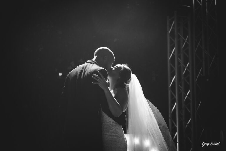 Fotos de la ceremonia y recepcion de la boda en el Hotel Mauad, Santo Domingo, Republica Dominicana por el fotografo dominicano Greg Dotel Photography
