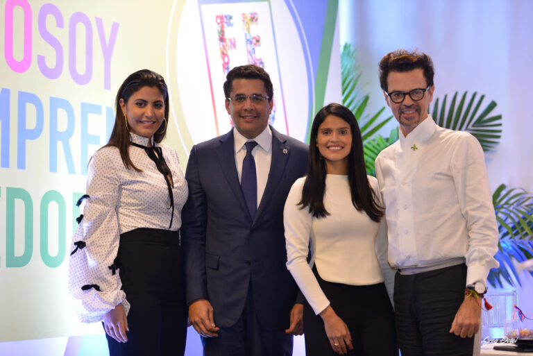 Cobertura de la feria emprendedores 2017 donde empresas y emprendedores mostraron sus innovaciones en este importante evento corporativo de la República Dominicana