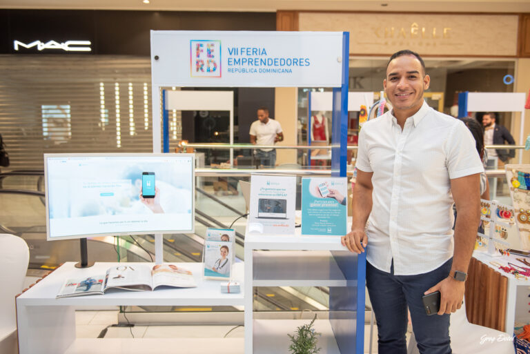 Cobertura del evento feria emprendedores 2019. Donde empresas y emprendedores mostraron sus innovaciones en este importante evento corporativo de la República Dominicana