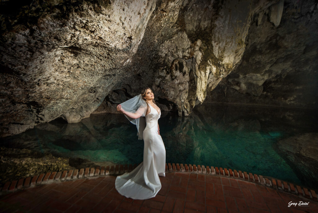 Sesion de fotos de preboda en el parque Los 3 ojos, Santo Domingo, República Dominicana por el fotógrafo dominicano Greg Dotel