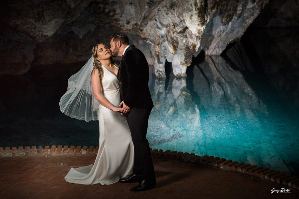 Sesion de fotos de preboda en el parque Los 3 ojos, Santo Domingo, República Dominicana por el fotógrafo dominicano Greg Dotel