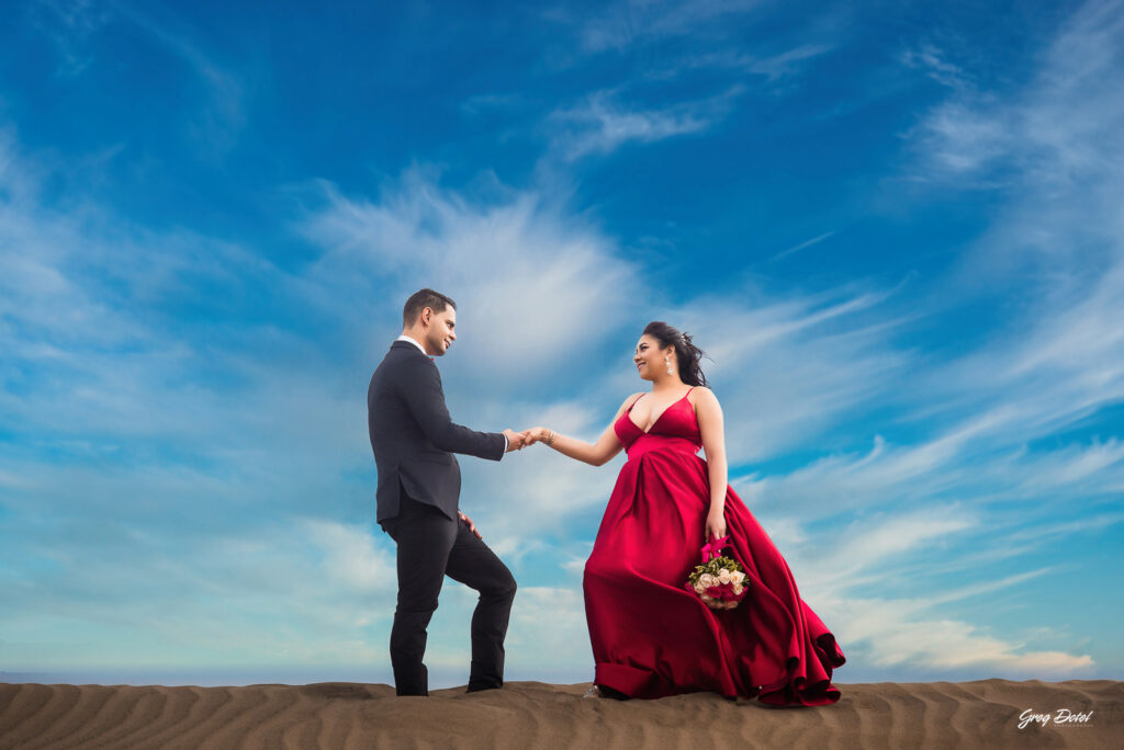 Sesion de fotos de novios o pre boda en Las Dunas de Bani, República Dominicana por el fotógrafo dominicano Greg Dotel