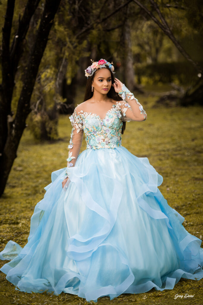 Sesion de fotos de 15 años hermosas y modernas de Carismell en el Jardin Botanico de Santo Domingo, República Dominicana