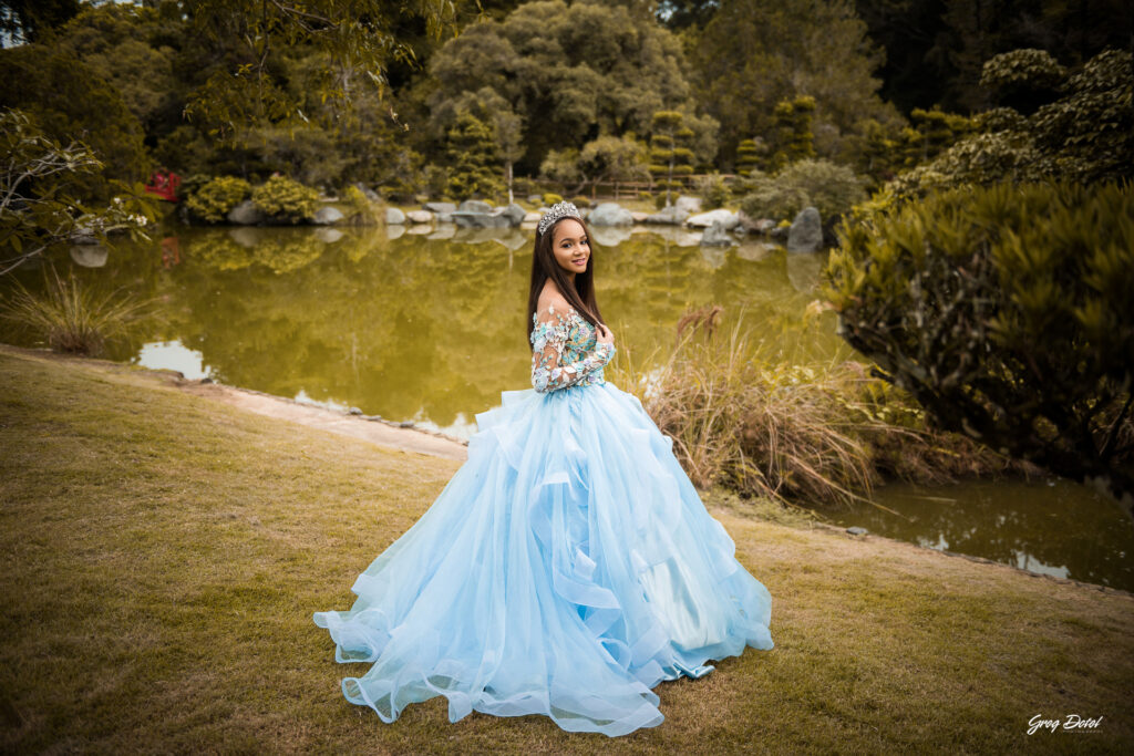 Sesion de fotos de 15 años hermosas y modernas de Carismell en el Jardin Botanico de Santo Domingo, República Dominicana