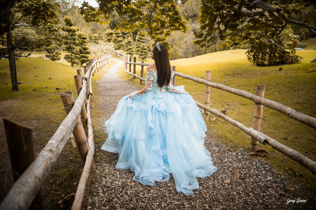 Sesion de fotos de 15 años hermosas y modernas de Carismell en el Jardin Botanico de Santo Domingo, República Dominicana