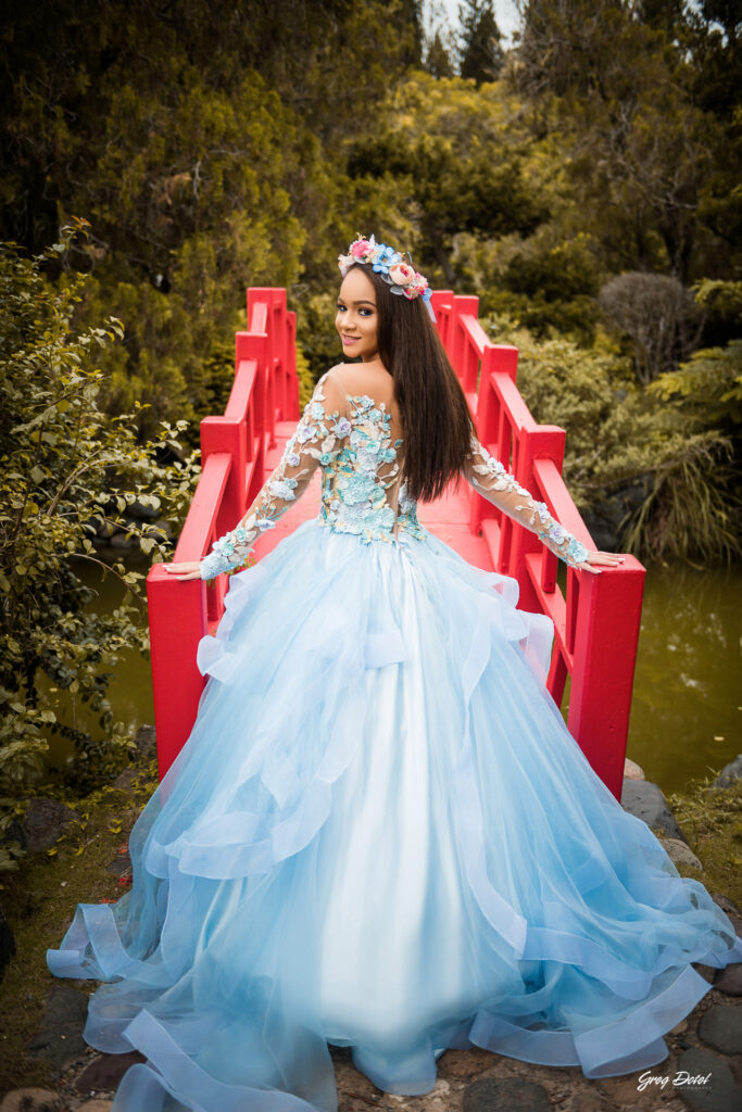 Sesion de fotos de 15 años hermosas y modernas de Carismell en el Jardin Botanico de Santo Domingo, República Dominicana