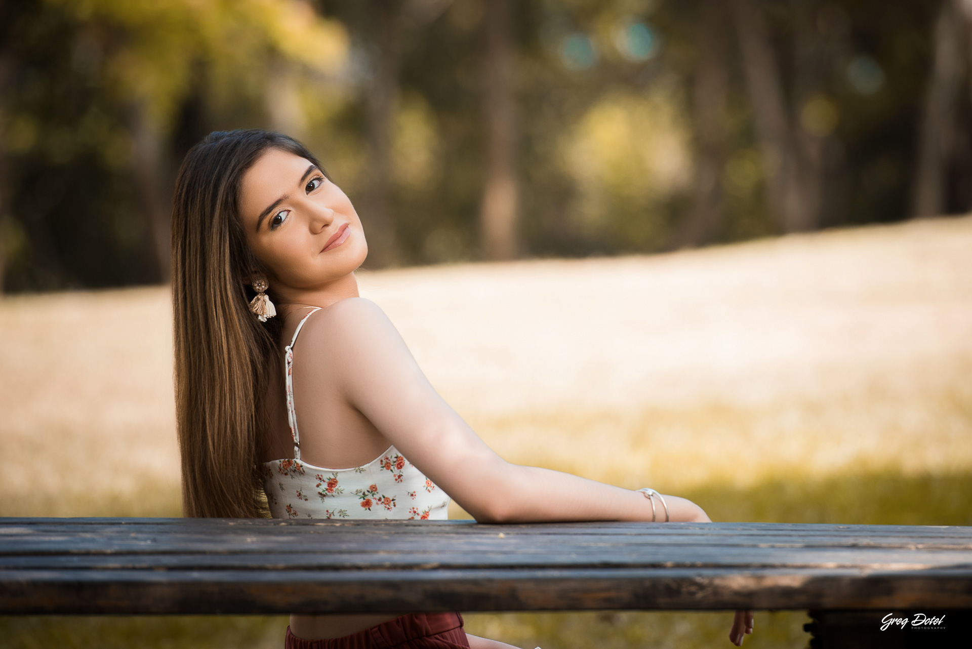 Sesion de fotos de 15 años moderna de Valeria en las Ruinas de Engombe de Santo Domingo, República Dominicana