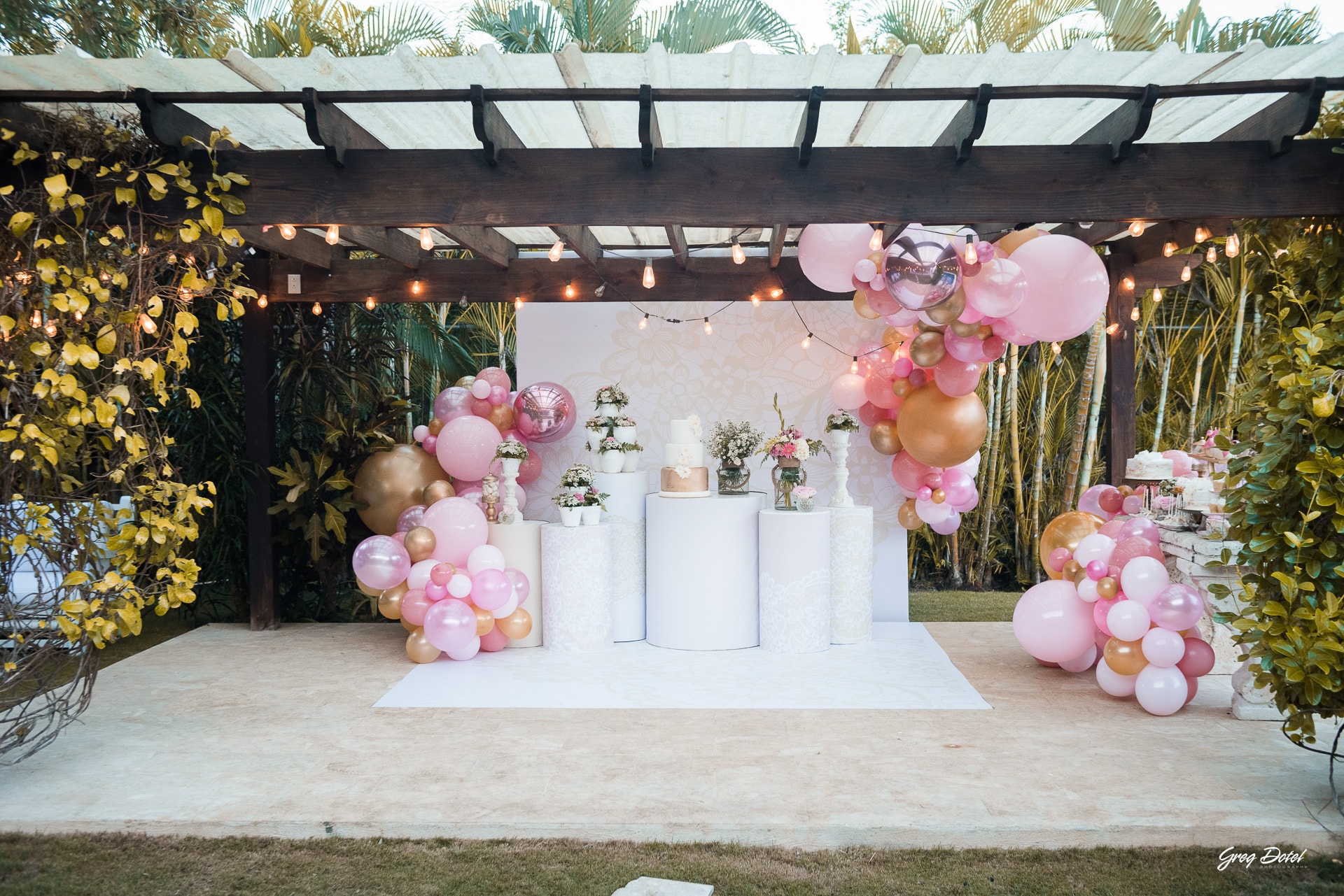 Fotos de decoración fiesta de 15 años en República Dominicana para la quinceañera Mailyn