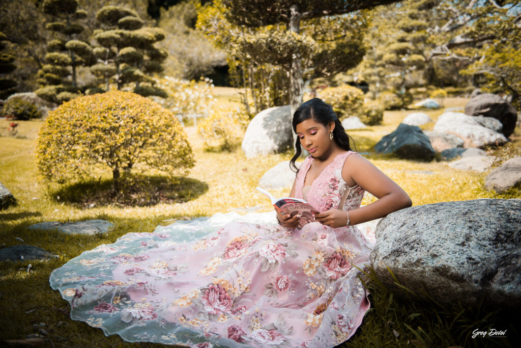 Sesion de fotos de 15 años hermosas de Shantal en el Jardin Botanico Nacional de Santo Domingo, República Dominicana