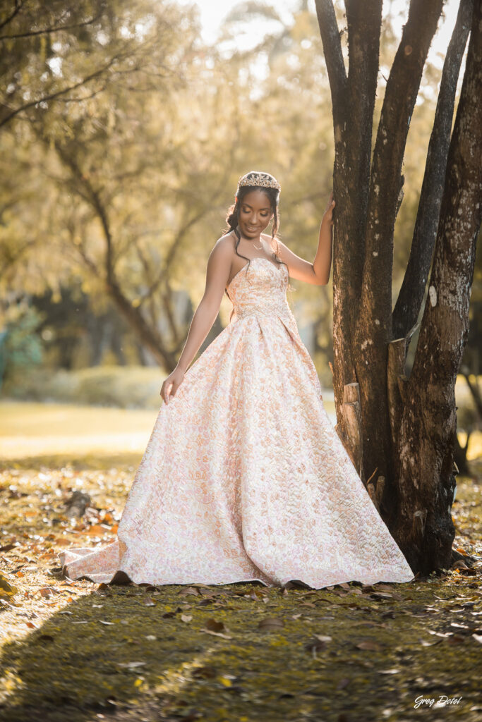 Sesion de fotos de 15 años hermosas de Meily en el Jardin Botanico Nacional de Santo Domingo, República Dominicana