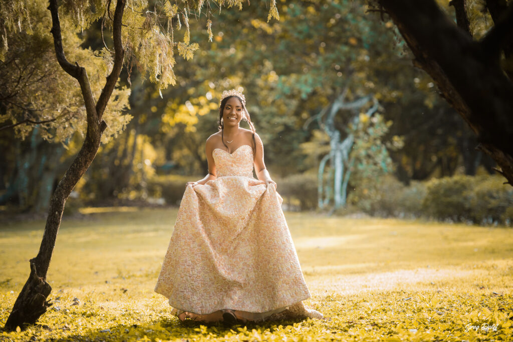 Sesion de fotos de 15 años hermosas de Meily en el Jardin Botanico Nacional de Santo Domingo, República Dominicana