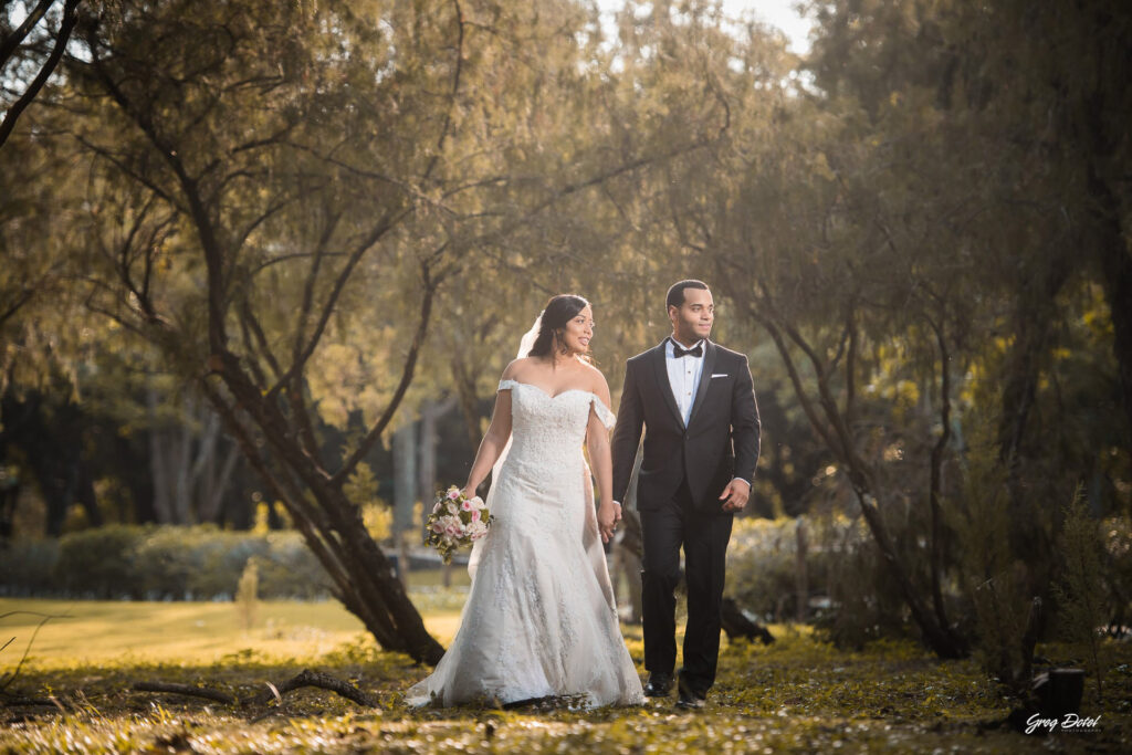 Fotos de pre boda en el Jardín Botánico de Santo Domingo de Pamela y Renny por el fotografo en Santo Domingo Greg Dotel