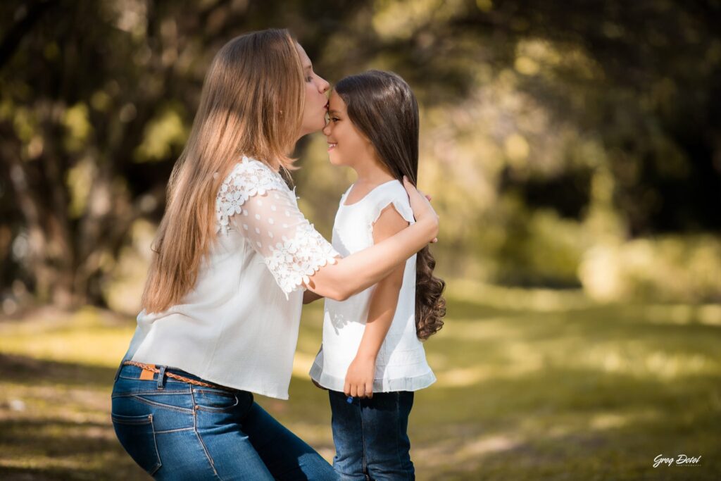 Sesion de fotos de familiar hermosas en el Parque Jardín Botánico de Santo Domingo, República Dominicana