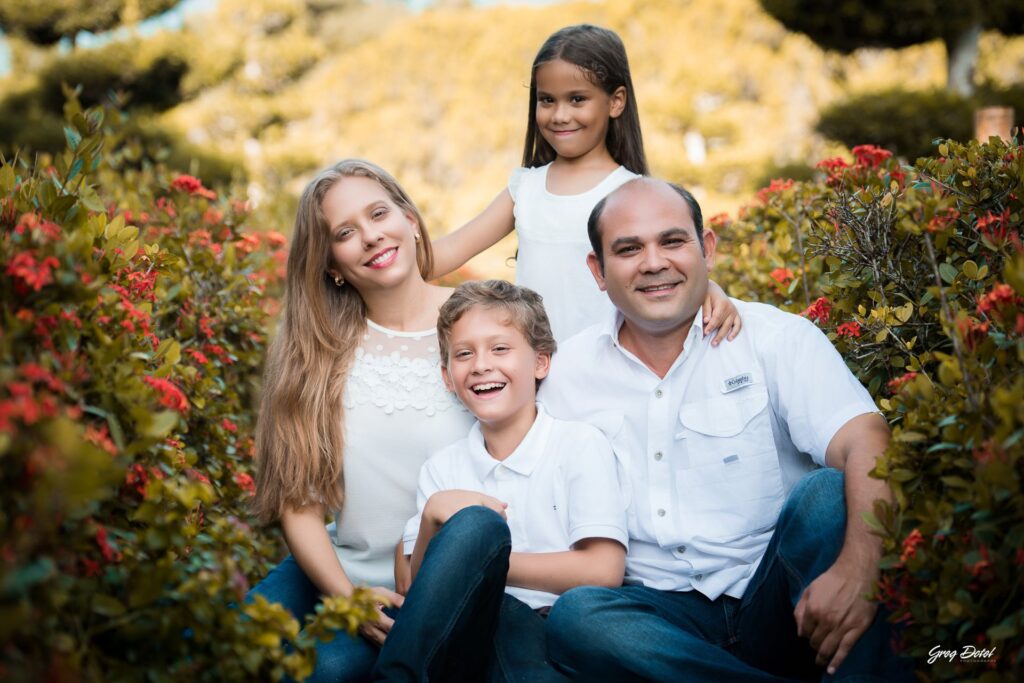 Sesion de fotos de familiar hermosas en el Parque Jardín Botánico de Santo Domingo, República Dominicana