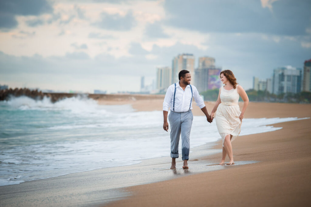 Fotografo dominicano realizó sesión de novios o preboda en la playa de Sans Souci en la ciudad de Santo Domingo, República Dominicana