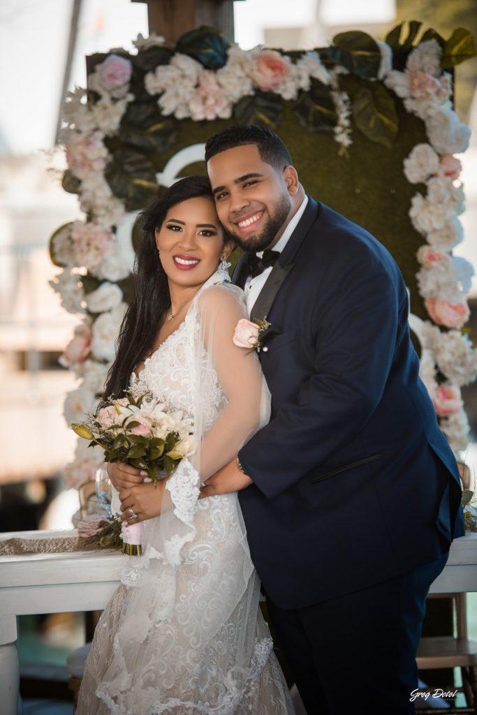 Fotógrafo de boda en Boca Chica, Restaurante Boca Marina, República Dominicana, realizada por Greg Dotel Photography, fotógrafo profesional especializado en bodas y momentos especiales.